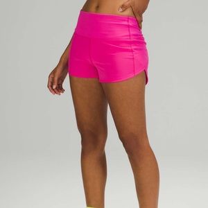 LULULEMON HIGH RISE SPEED UP SHORTS 2.5 INCH SIZE 8 hot pink